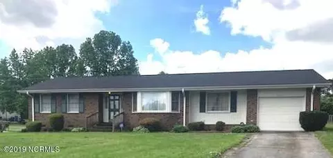 2010 Longview Dr E, Wilson, NC 27893 photo 1