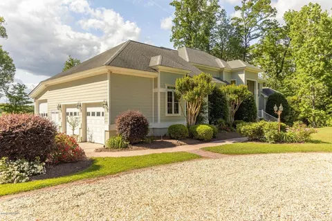 212 Teachs Cv, Bath, NC 27808 photo 4