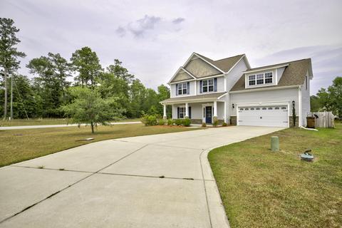 201 Thistle Ct, Maple Hill, NC 28454 photo 10