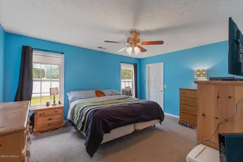 108 Sycamore Dr, Jacksonville, NC 28546 photo 16