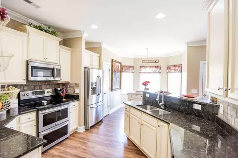 721 Southernwood Pl, Hubert, NC 28539 photo 15