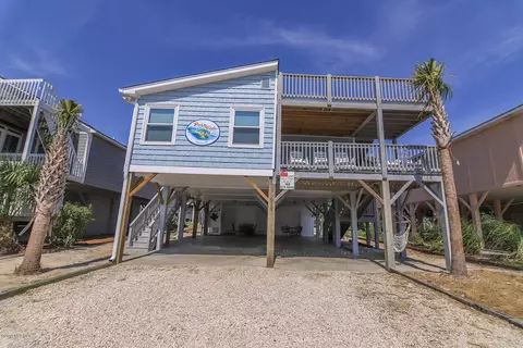 415 35th St, Sunset Beach, NC 28468 photo 1