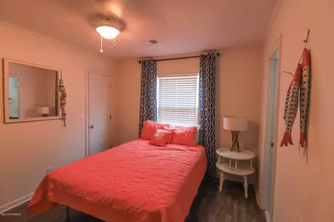 415 35th St, Sunset Beach, NC 28468 photo 9