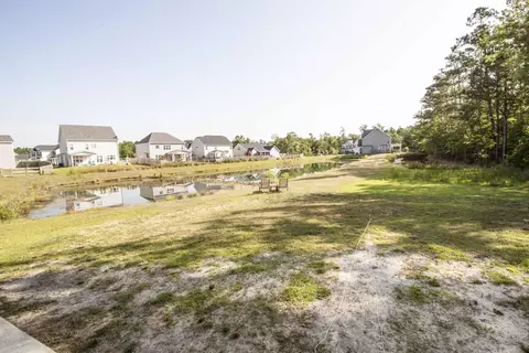 207 Pine Island Dr, Hampstead, NC 28443 photo 5