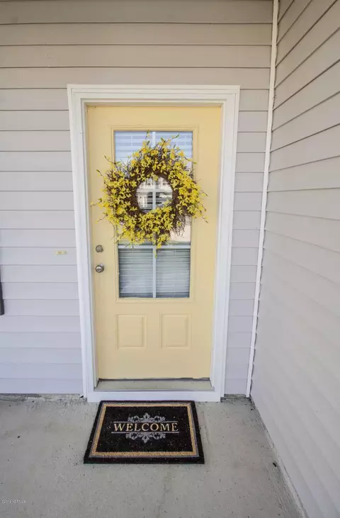 207 Pine Island Dr, Hampstead, NC 28443 photo 4