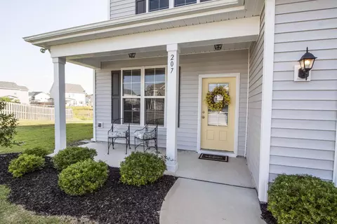 207 Pine Island Dr, Hampstead, NC 28443 photo 3