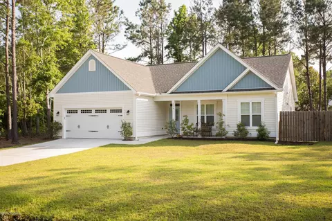114 Dolphin Dr, Hampstead, NC 28443 photo 1