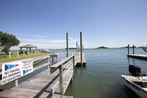 714 Captain Beam Blvd, Hampstead, NC 28443 photo 37