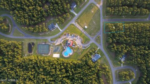 586 Mill Creek Dr, Minnesott Beach, NC 28510