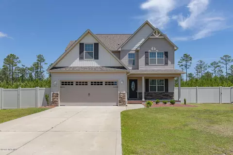 312 Basil Ct, Hubert, NC 28539 photo 1