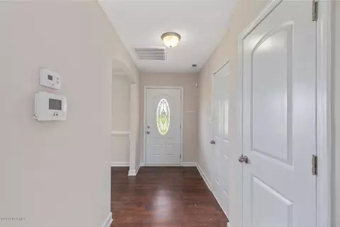 312 Basil Ct, Hubert, NC 28539 photo 5