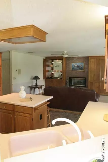 102 Dolphin Cir, Hampstead, NC 28443 photo 20