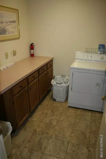 102 Dolphin Cir, Hampstead, NC 28443 photo 37