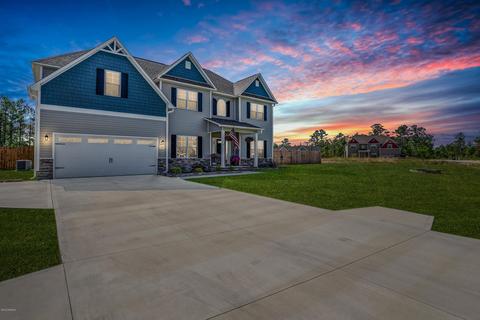 202 Albacore Ct, Hubert, NC 28539 photo 2