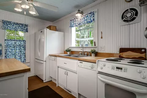 905 Ann St, Beaufort, NC 28516 photo 7