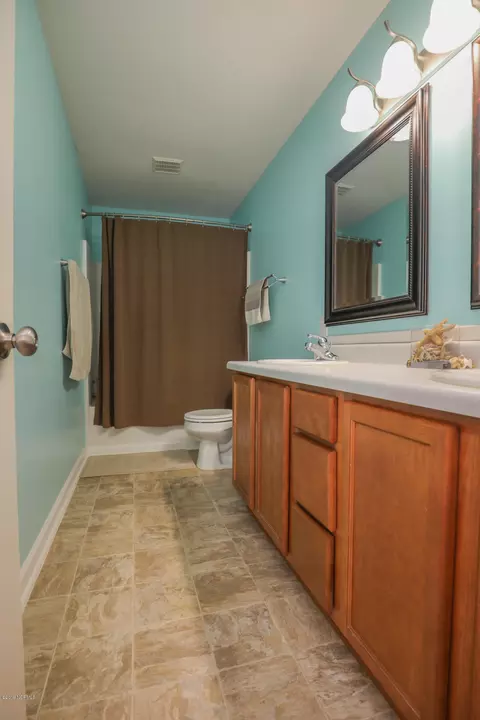 201 Britton Ln, Hubert, NC 28539 photo 16
