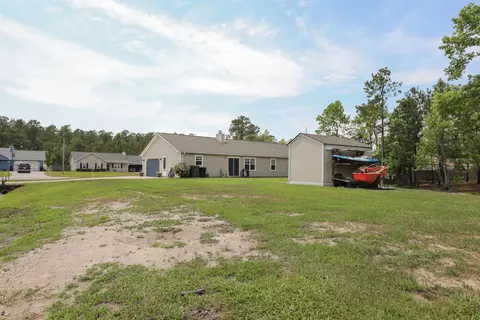 201 Britton Ln, Hubert, NC 28539 photo 21