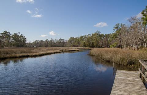 539 Groves Point Dr, Hampstead, NC 28443 photo 40