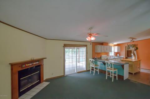 539 Groves Point Dr, Hampstead, NC 28443 photo 7