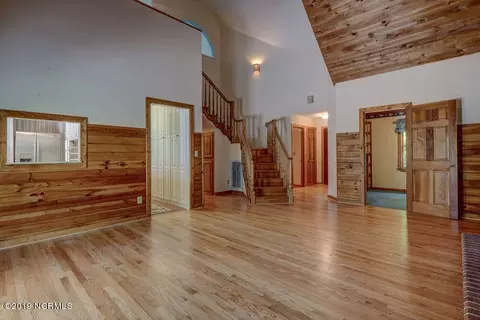 102 Pine Needle Way, Hampstead, NC 28443 photo 4