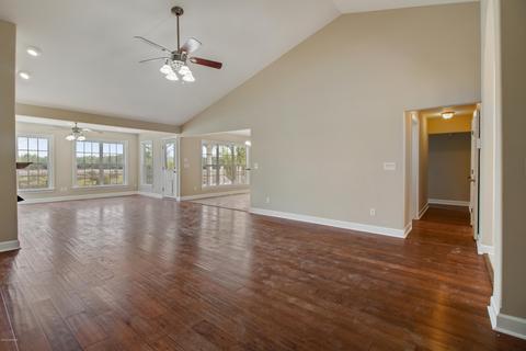 204 E Ivybridge Dr, Hubert, NC 28539 photo 6