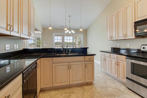 204 E Ivybridge Dr, Hubert, NC 28539 photo 8