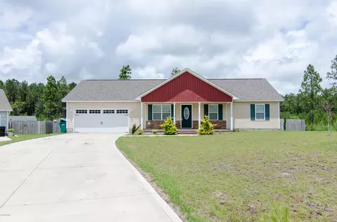 320 Basil Ct, Hubert, NC 28539 photo 1