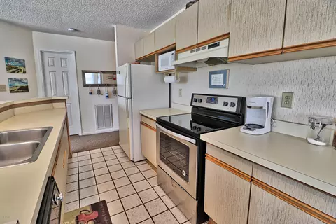 809 Colony Pl #E, Sunset Beach, NC 28468 photo 8