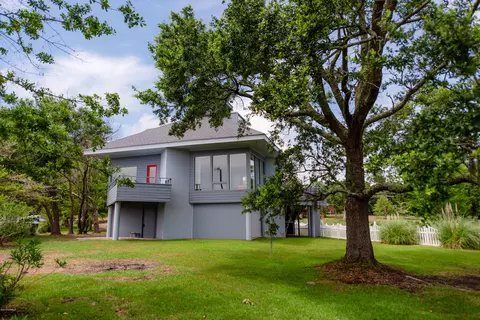 715 Hughes Rd, Hampstead, NC 28443 photo 40