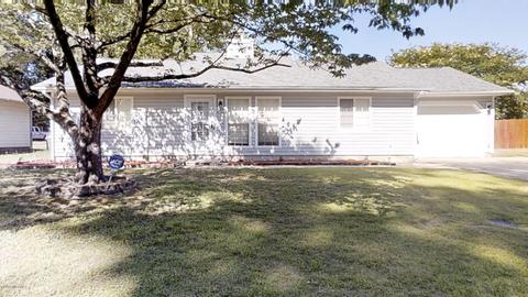 237 Spring Dr, Jacksonville, NC 28540 photo 1