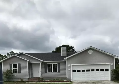106 Appleton Ln, Richlands, NC 28574 photo 1