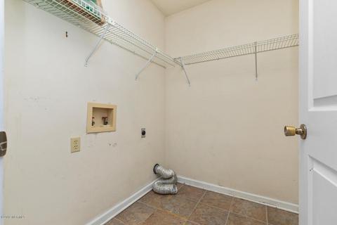 203 Cinnamon Dr, Hubert, NC 28539 photo 13
