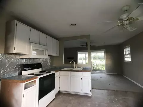 136 Red Barn Rd, Hubert, NC 28539 photo 6