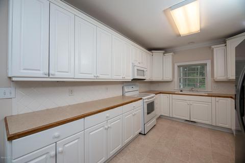 385 E Third St, Ayden, NC 28513 photo 15