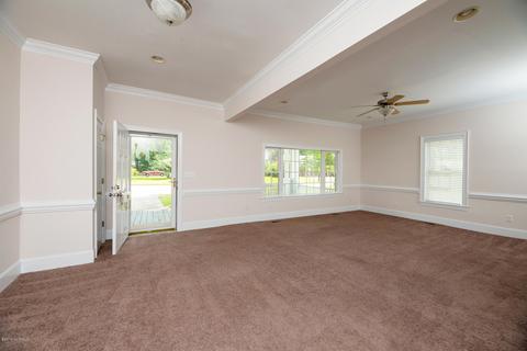 385 E Third St, Ayden, NC 28513 photo 7