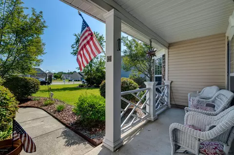 103 Hemlock Ct, Hampstead, NC 28443 photo 3