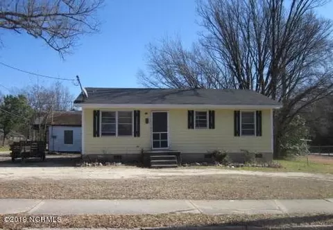 316 Pender St E, Wilson, NC 27893 photo 1