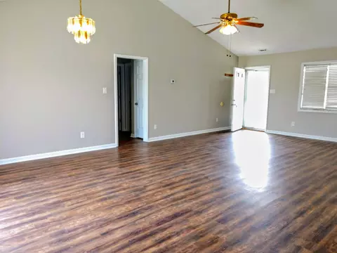 411 E Volant St, Hubert, NC 28539 photo 4