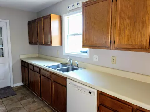 411 E Volant St, Hubert, NC 28539 photo 13