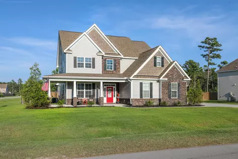 401 Wolfe Ln, Hubert, NC 28539 photo 1