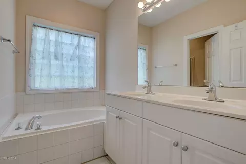 116 Azalea Dr, Hampstead, NC 28443 photo 13