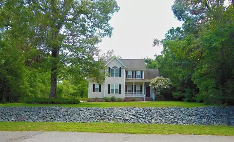 215 Hickory Ln, Hampstead, NC 28443 photo 3
