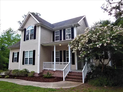 215 Hickory Ln, Hampstead, NC 28443 photo 1