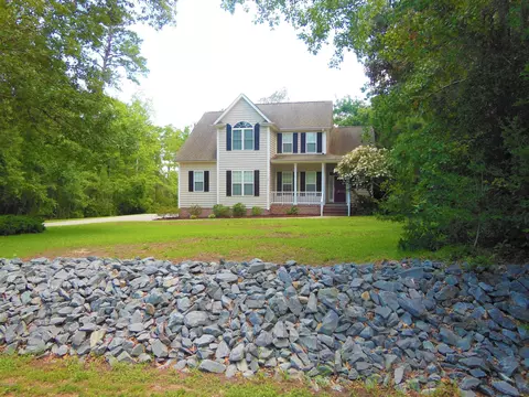 215 Hickory Ln, Hampstead, NC 28443 photo 4