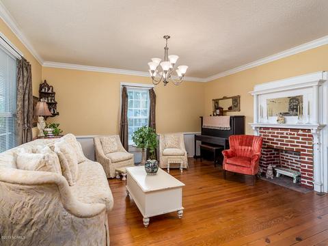 301 2nd St, Spring Hope, NC 27882 photo 9