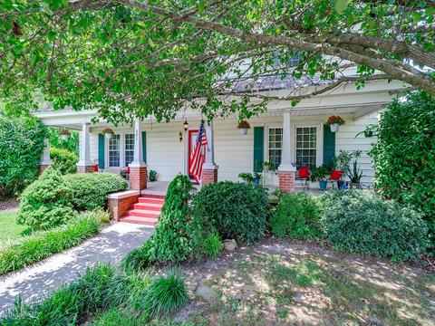 301 2nd St, Spring Hope, NC 27882 photo 3