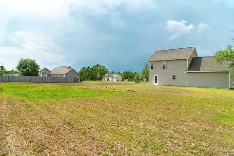117 Blueberry Fields Rd, Maple Hill, NC 28454 photo 29