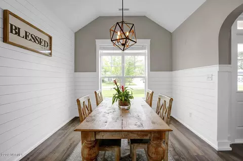 105 Superior Ct, Hampstead, NC 28443 photo 8