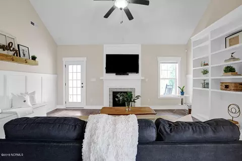 105 Superior Ct, Hampstead, NC 28443 photo 18