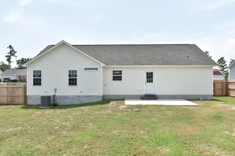 301 Sinclair Ln, Hubert, NC 28539 photo 7